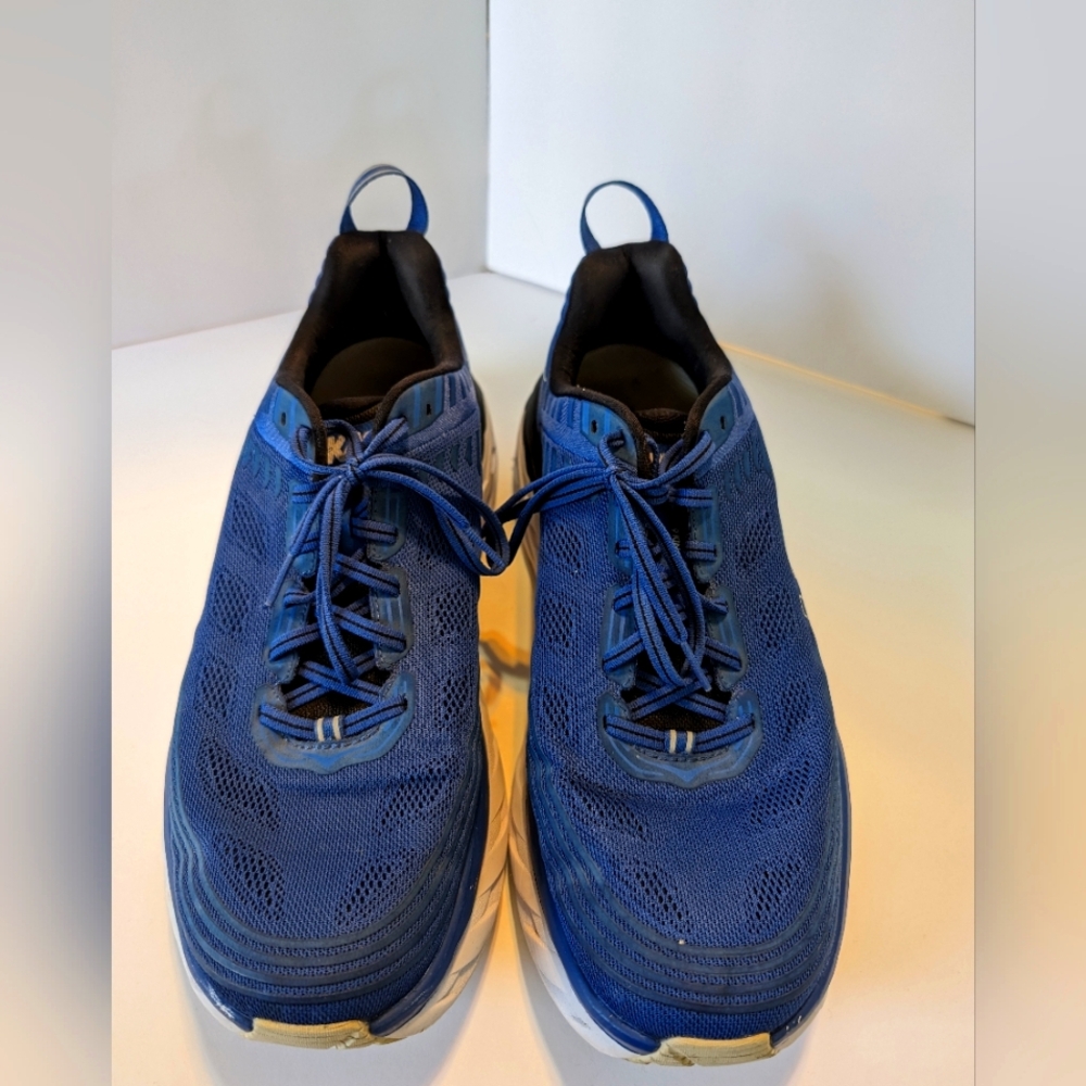 Hoka One One  Men's Bondi 6 size 12 2E